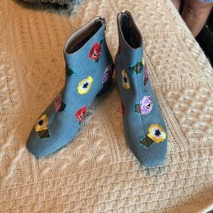 Shoes Betsy Johnson